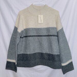 Universal Thread NWT Gray Striped Long Sleeve Chunky Knit Pullover Sweater